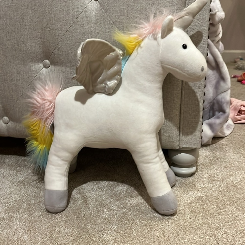 𝕊𝕥𝕦𝕗𝕗𝕖𝕕 𝕒𝕟𝕚𝕞𝕒𝕝 𝕦𝕟𝕚𝕔𝕠𝕣𝕟 🦄 - Picture 2 of 3